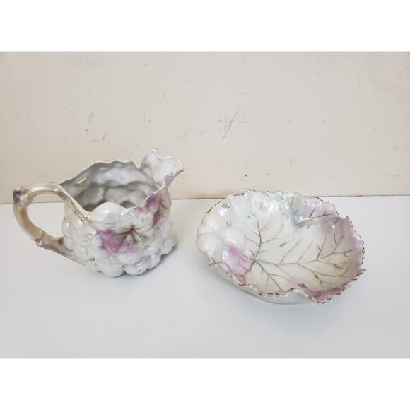 Vintage Royal Bayreuth Porcelain Lusterware Lustre Grape Creamer Pitcher & Plate - Picture 2 of 14